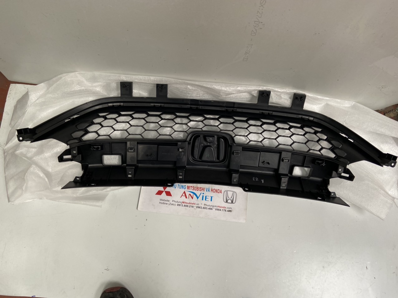 Mặt ca lăng xe Honda CITY 2021-2022 phần đế nhựa